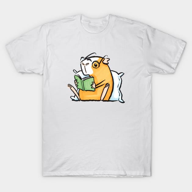 This Lil Piggy Reads T-Shirt by shiro